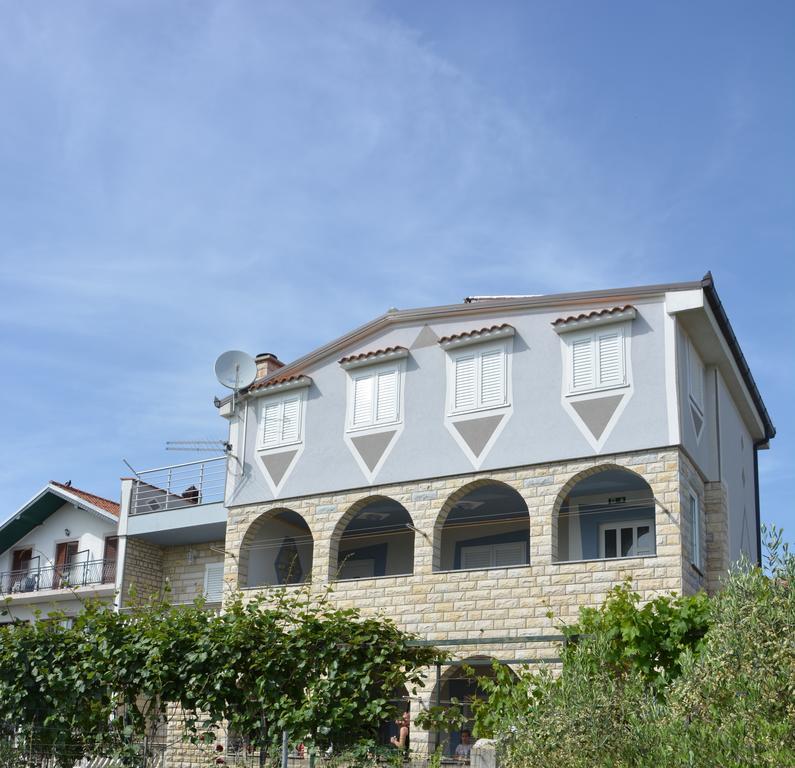 Apartments Petar & Anka Biograd Na Moru Εξωτερικό φωτογραφία