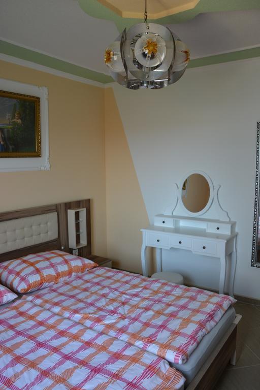 Apartments Petar & Anka Biograd Na Moru Δωμάτιο φωτογραφία