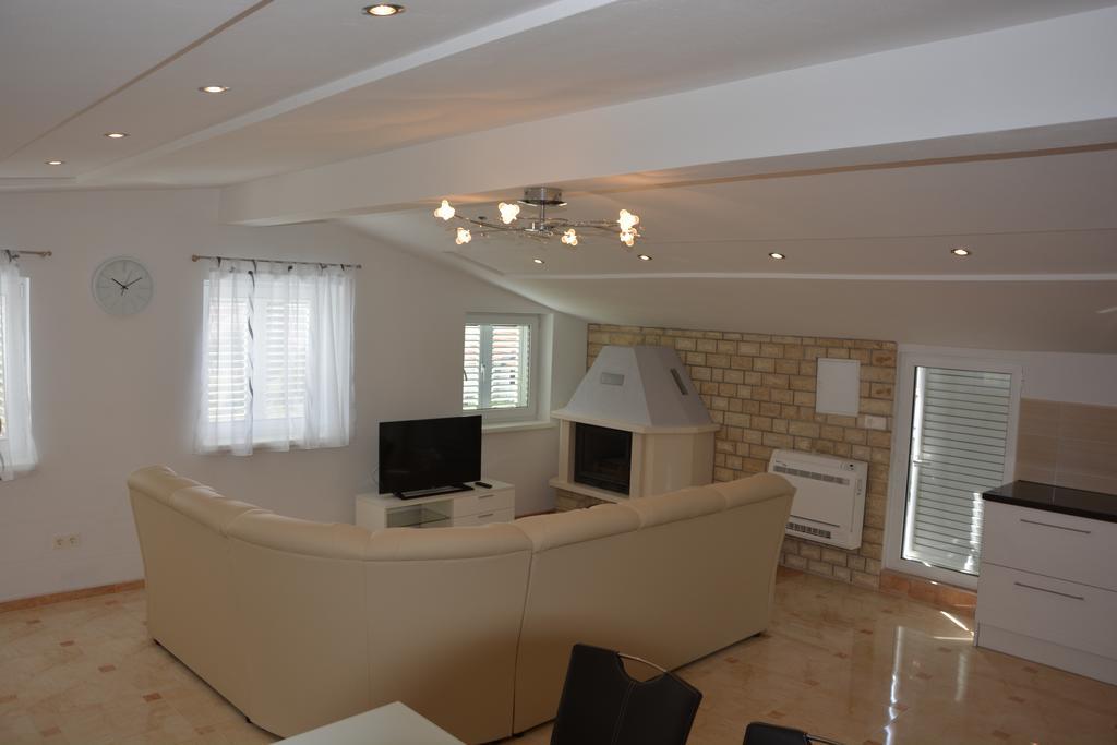 Apartments Petar & Anka Biograd Na Moru Εξωτερικό φωτογραφία