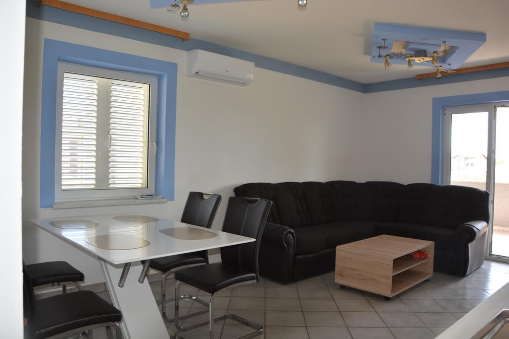 Apartments Petar & Anka Biograd Na Moru Εξωτερικό φωτογραφία