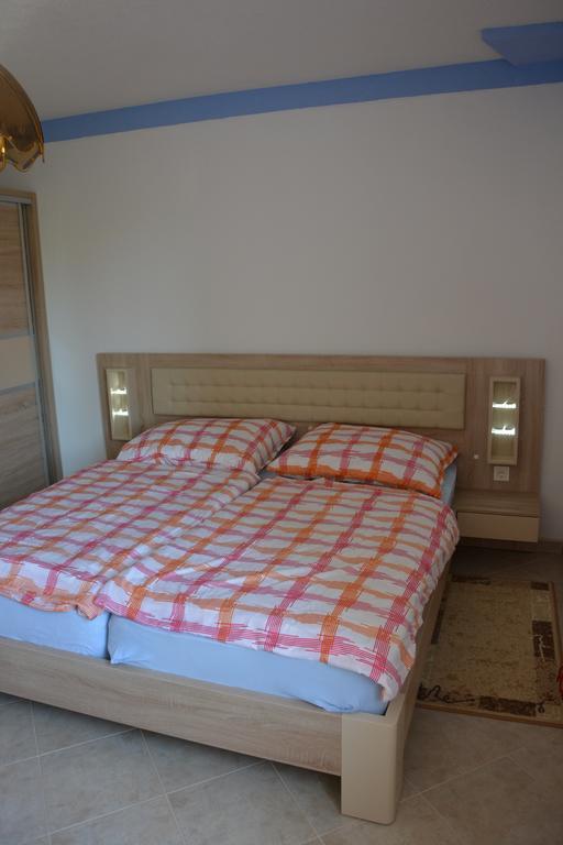 Apartments Petar & Anka Biograd Na Moru Εξωτερικό φωτογραφία